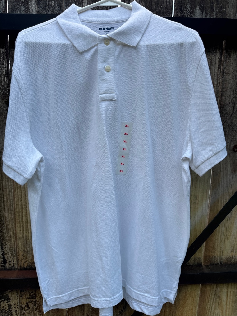 Old Navy white polo shirt, NWT, size XL